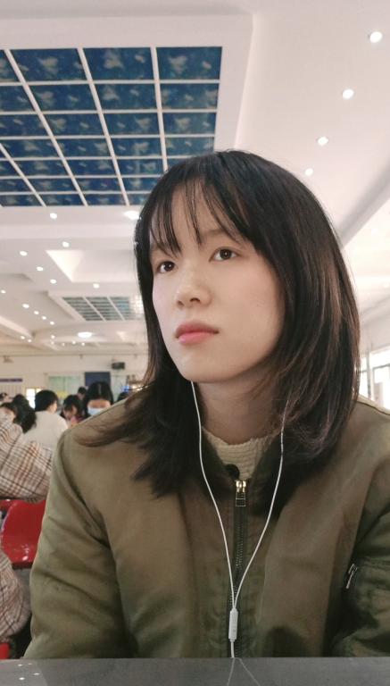 金沙官方登录入口励志奖学金获得者—杨倩